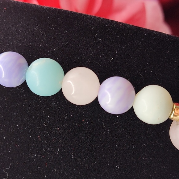 Vintage Talbots Stone/Glass Bead Gold Tone Paddle Charms Toggle Closure Necklace - Picture 5 of 7